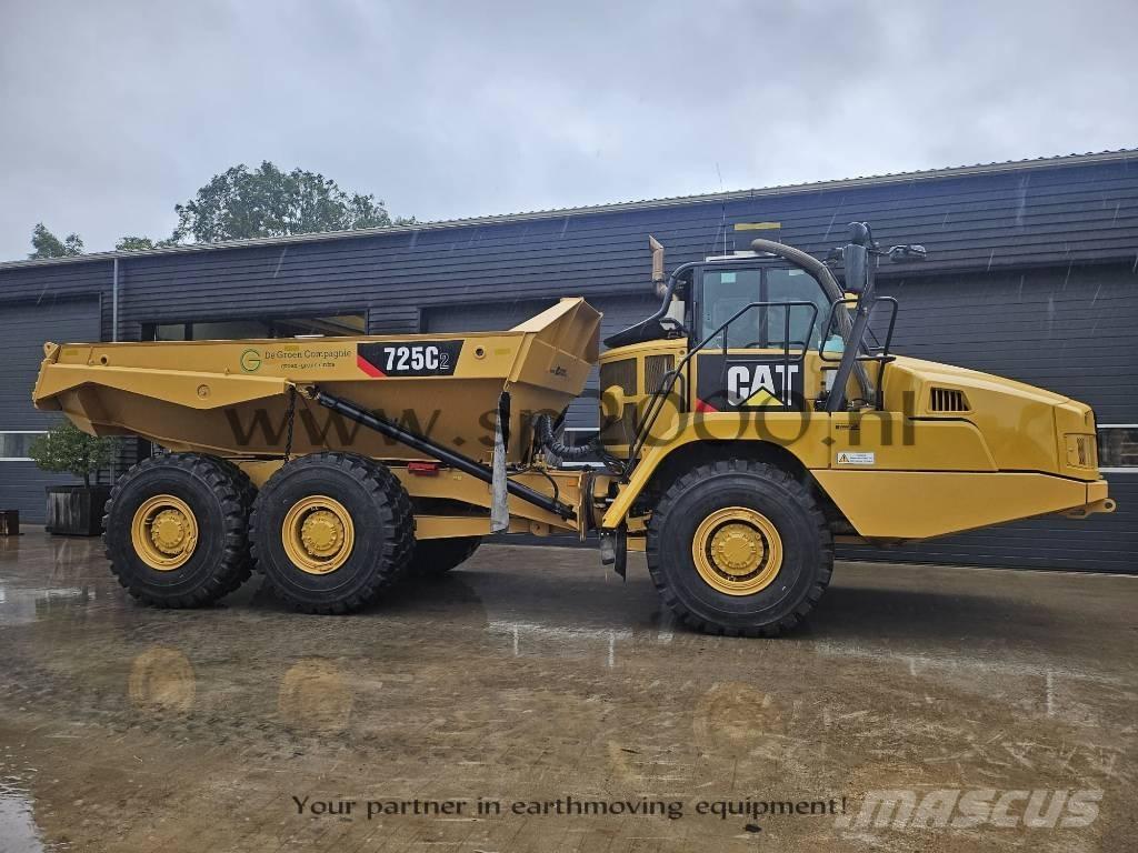 CAT 725C2 Transportoare articulate