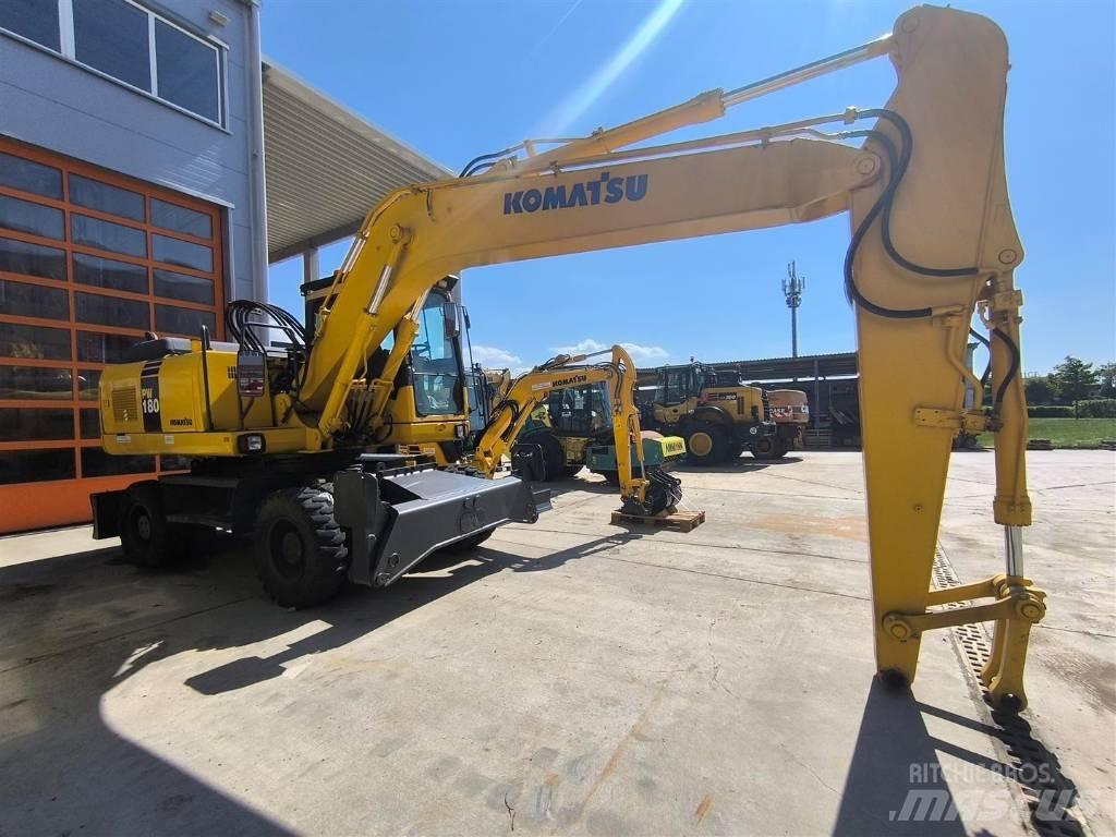 Komatsu PW 180-7 Excavatoare cu roti