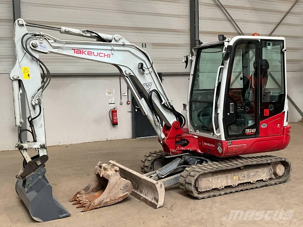 Takeuchi TB 240 Mini excavatoare < 7t