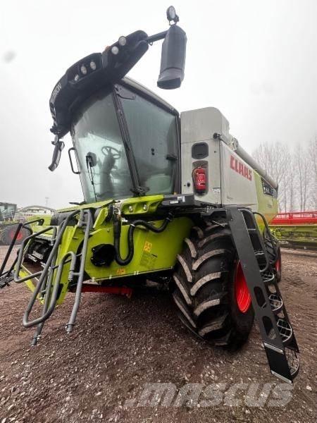 CLAAS TRION 750 Combine de secerat