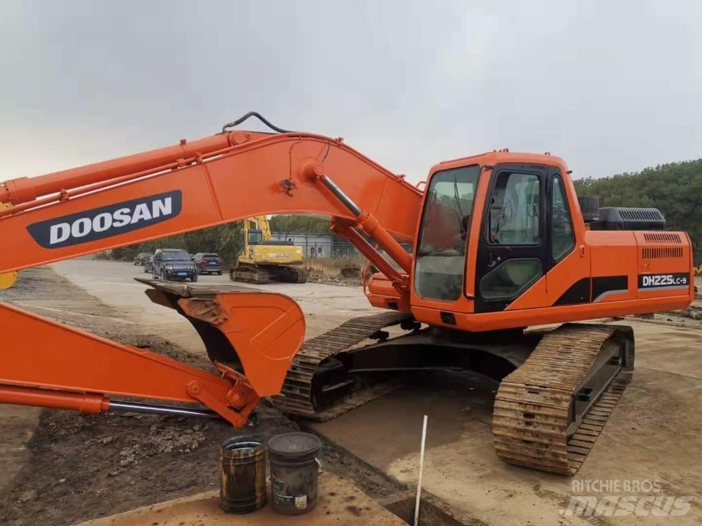 Doosan DH225LC-9 Excavatoare pe șenile
