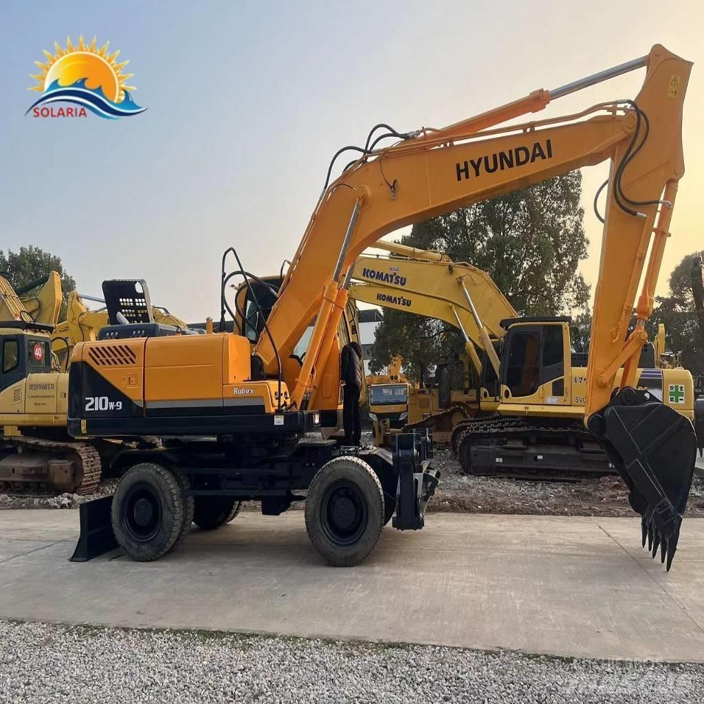 Hyundai R210W-9 Excavatoare cu roti