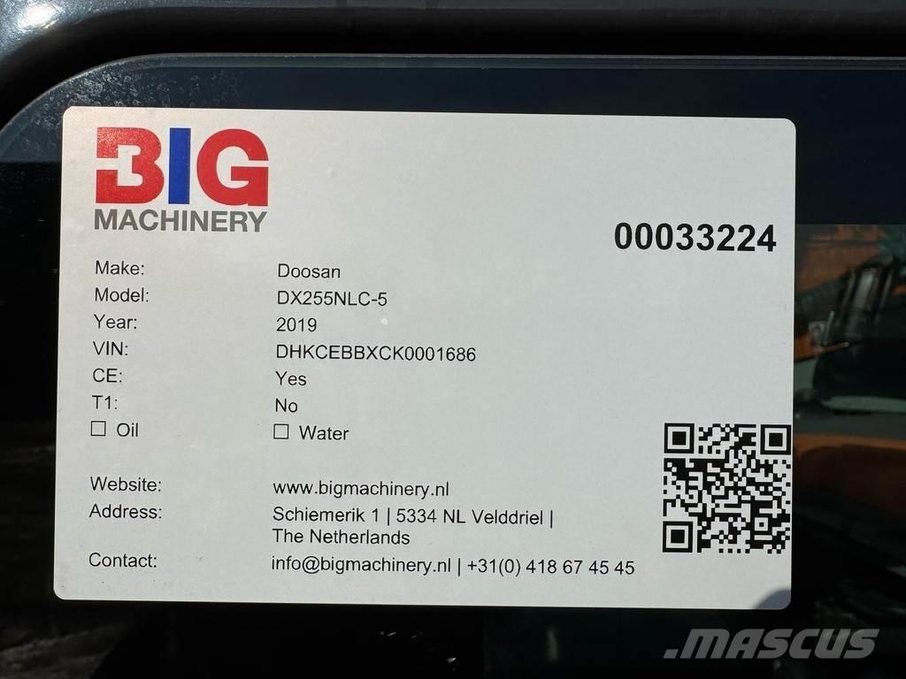 Doosan DX255NLC-5 Excavatoare pe șenile
