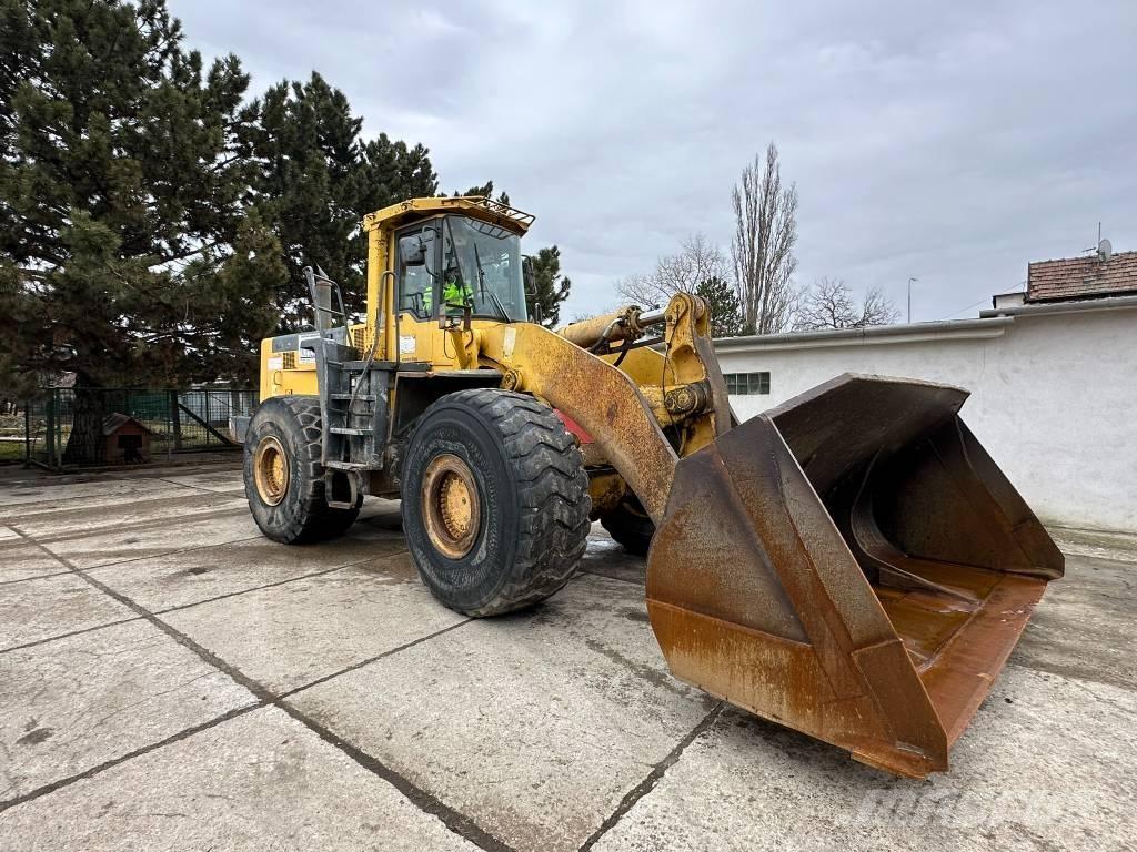 Komatsu WA500-3 Incarcator pe pneuri