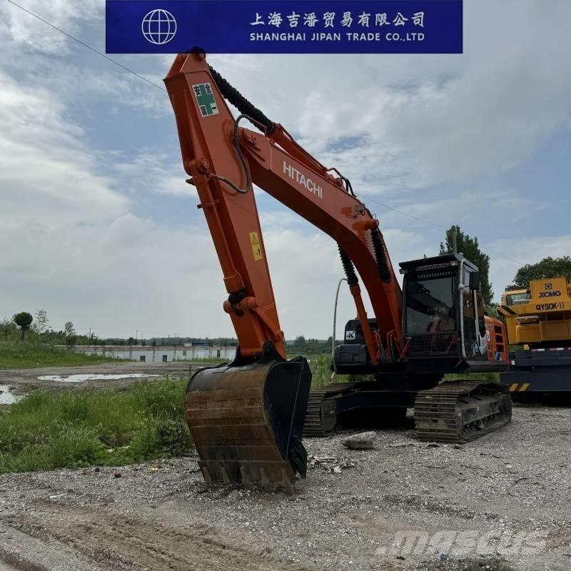 Hitachi ZX 210 Excavatoare pe șenile

