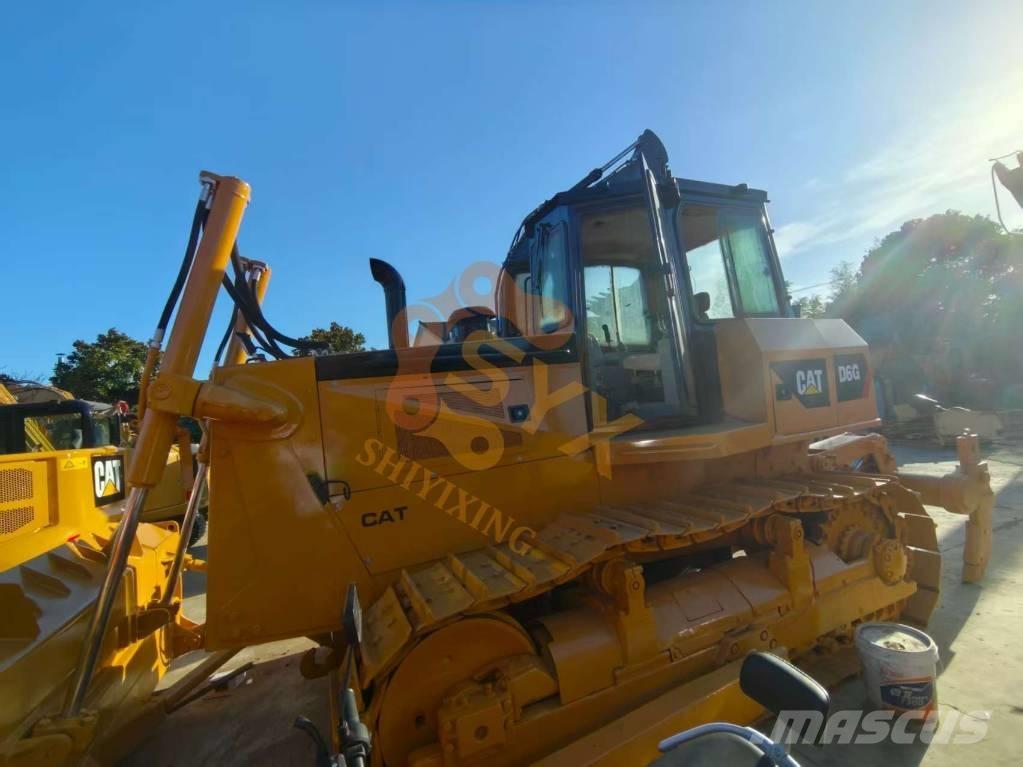 CAT D6G Buldozere pe senile