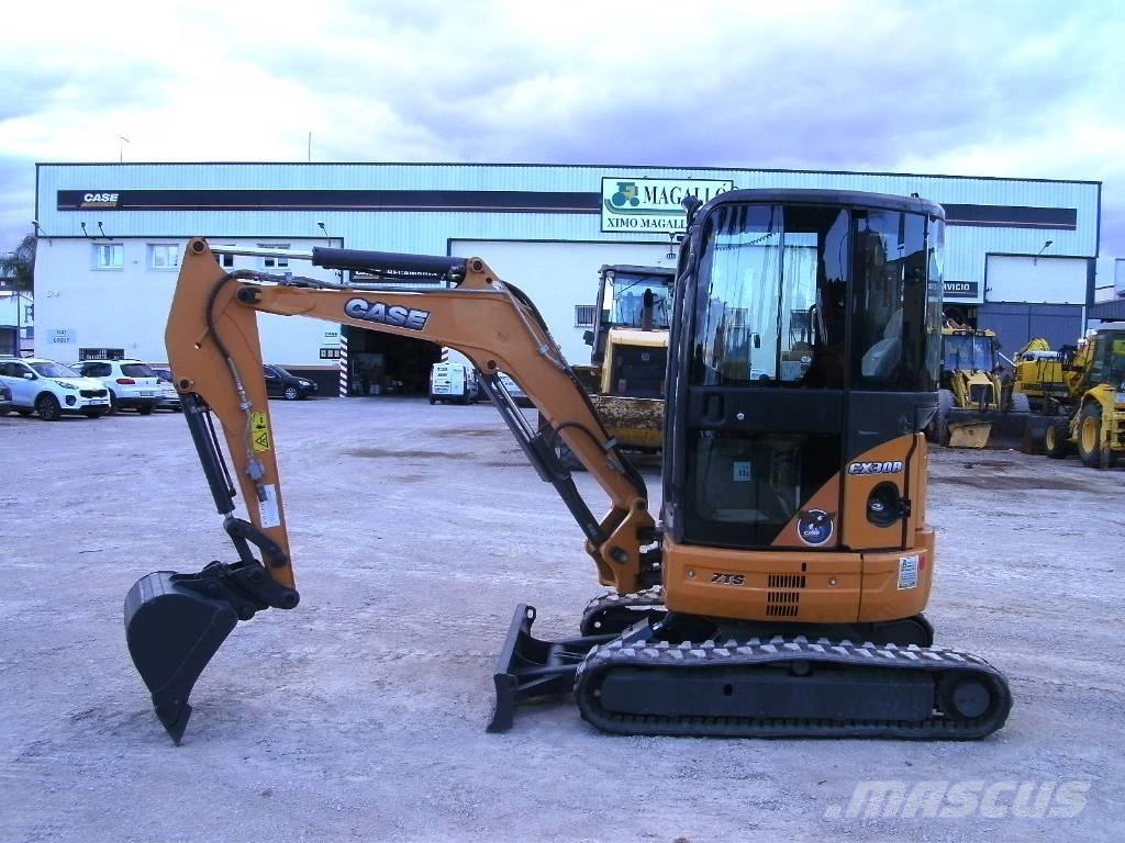 CASE CX 30 B ZTS Mini excavatoare < 7t