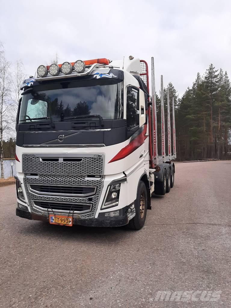 Volvo FH 16 Camion pentru lemne
