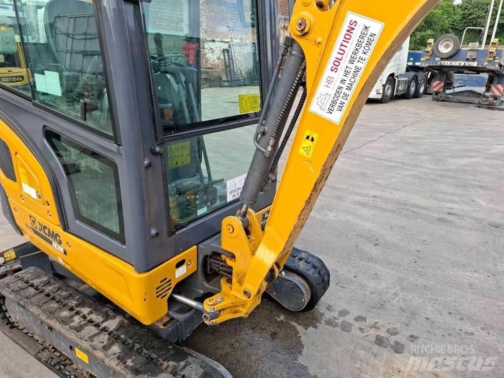 XCMG XE20E 0 Tractoare