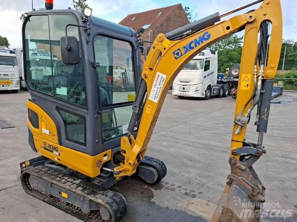 XCMG XE20E 0 Tractoare