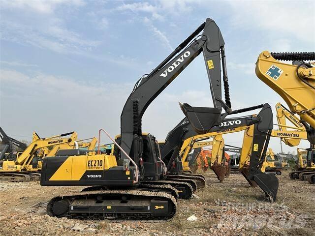 Volvo EC210 Excavatoare pe șenile
