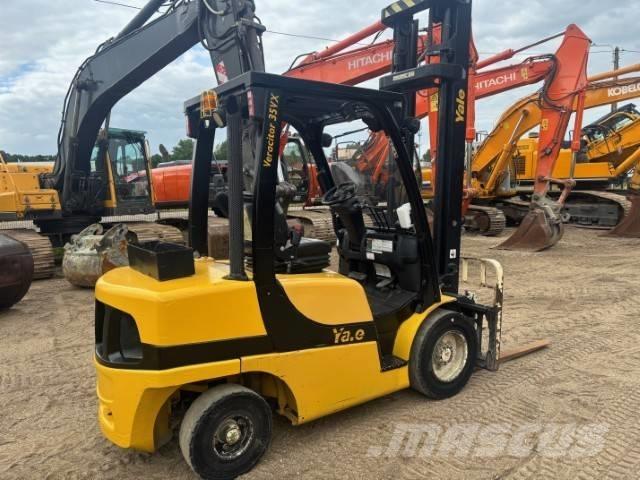 Yale GDP 35 VX Stivuitor diesel