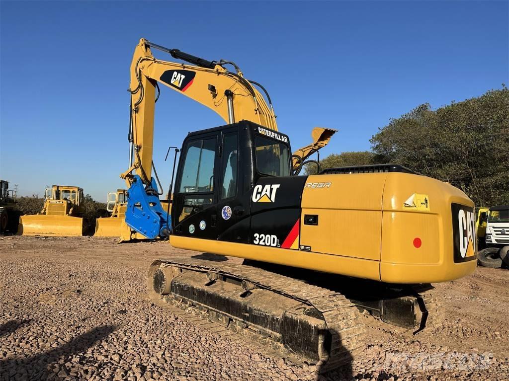CAT 320 D L Excavatoare pe șenile
