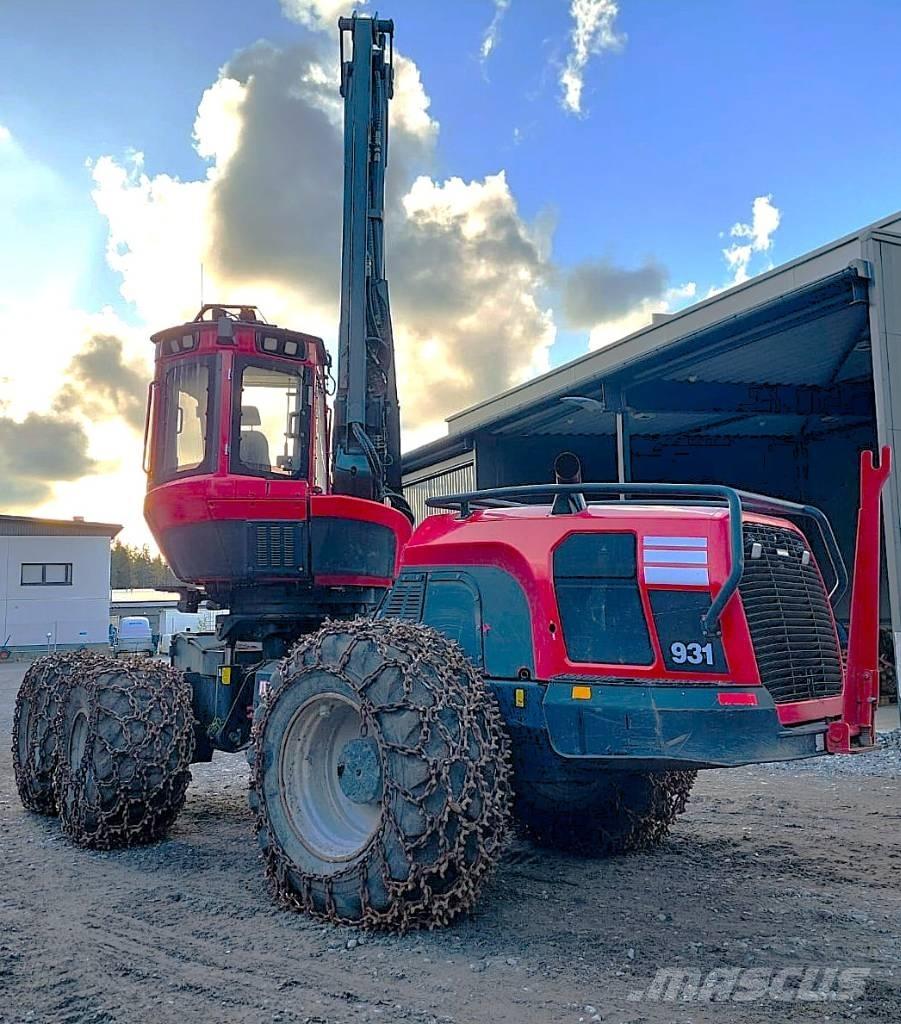 Komatsu 931 Combine forestiere