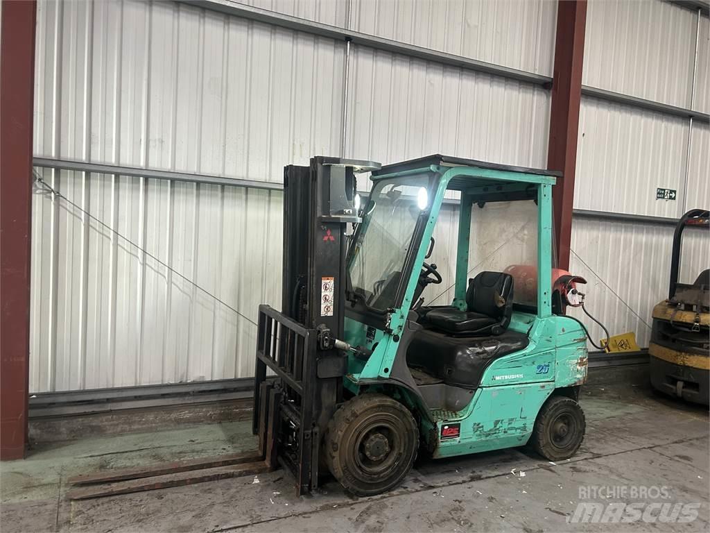Mitsubishi FG25NT Stivuitor GPL