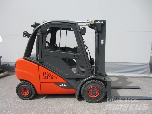 Linde H 30 D-03 Stivuitor diesel