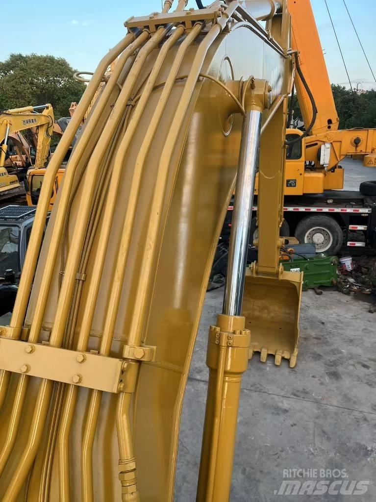 CAT 320 C L Excavatoare pe șenile

