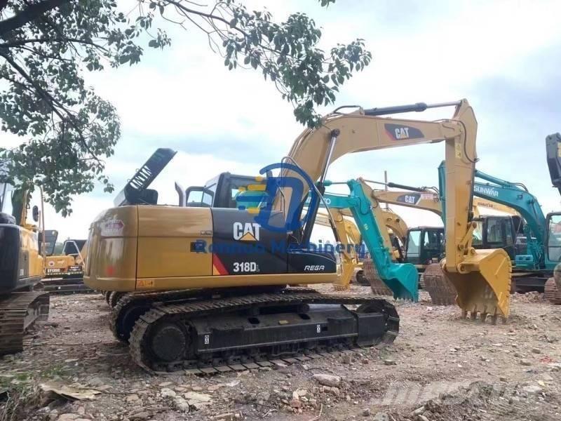 CAT 318DL Excavatoare pe șenile
