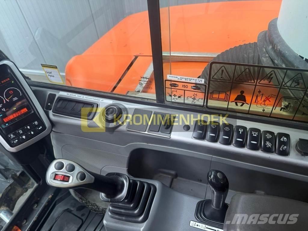 Doosan DX 85R-3 Excavatoare 7t - 12t