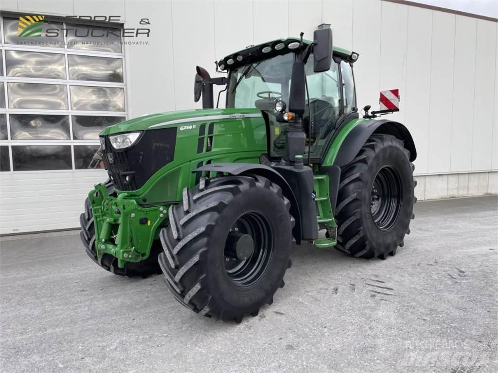 John Deere 6250R Tractoare