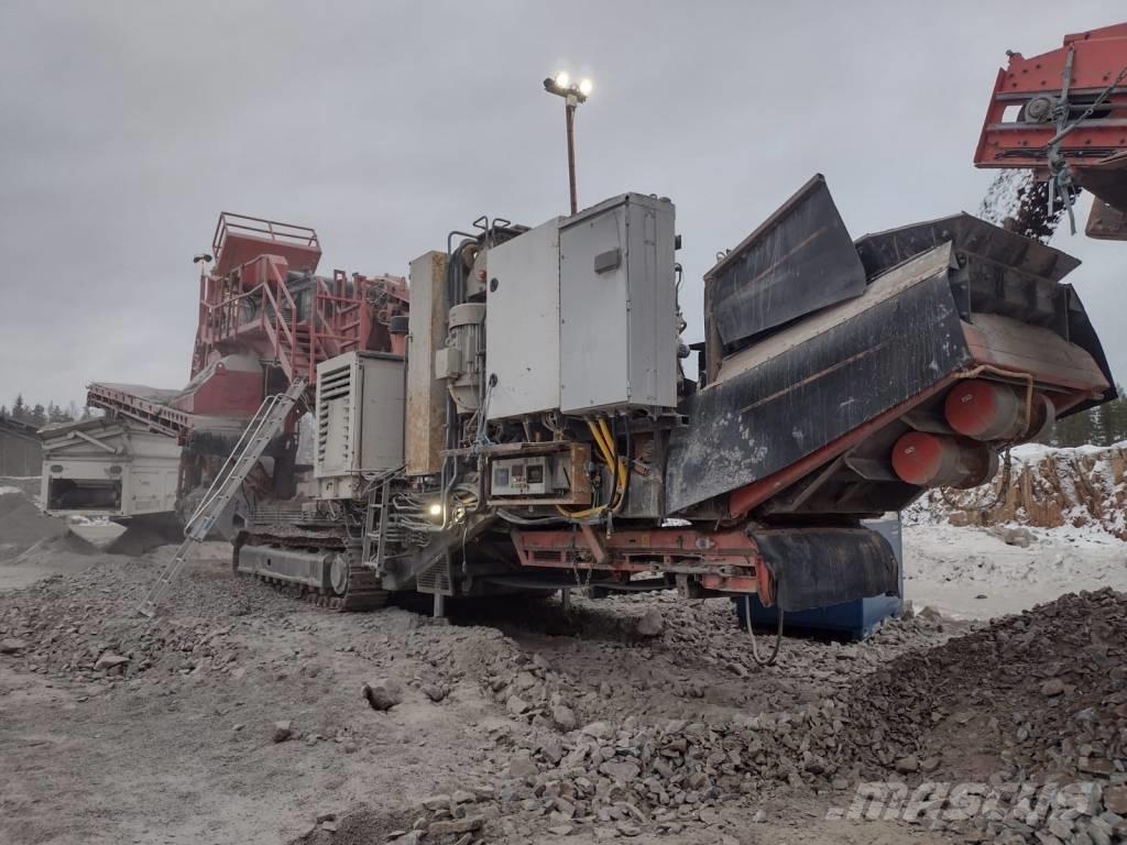 Sandvik UH 450 E Concasoare mobile