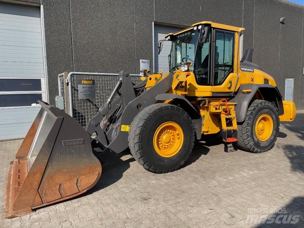Volvo L70H Incarcator pe pneuri