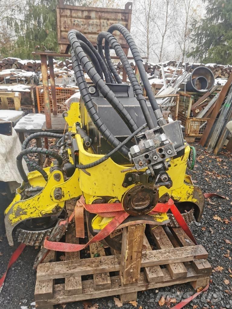 John Deere H 415 Capete pentru culegatoare
