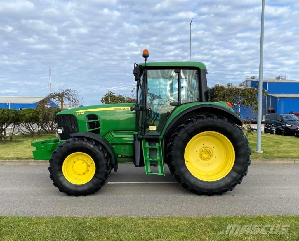 John Deere 6534 Tractoare