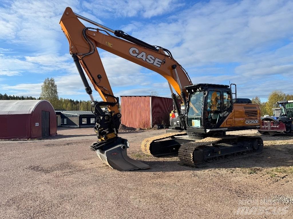 CASE CX250E Excavatoare pe șenile
