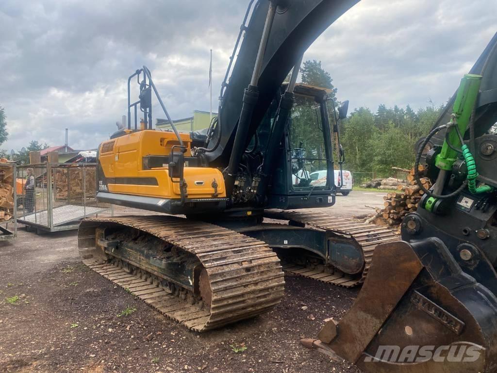 Hyundai HX 220 AL Excavatoare pe șenile

