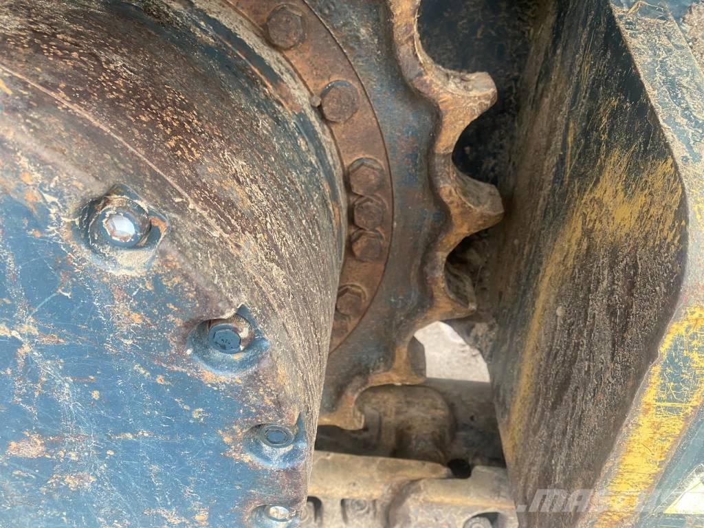 Hyundai HX 220 AL Excavatoare pe șenile
