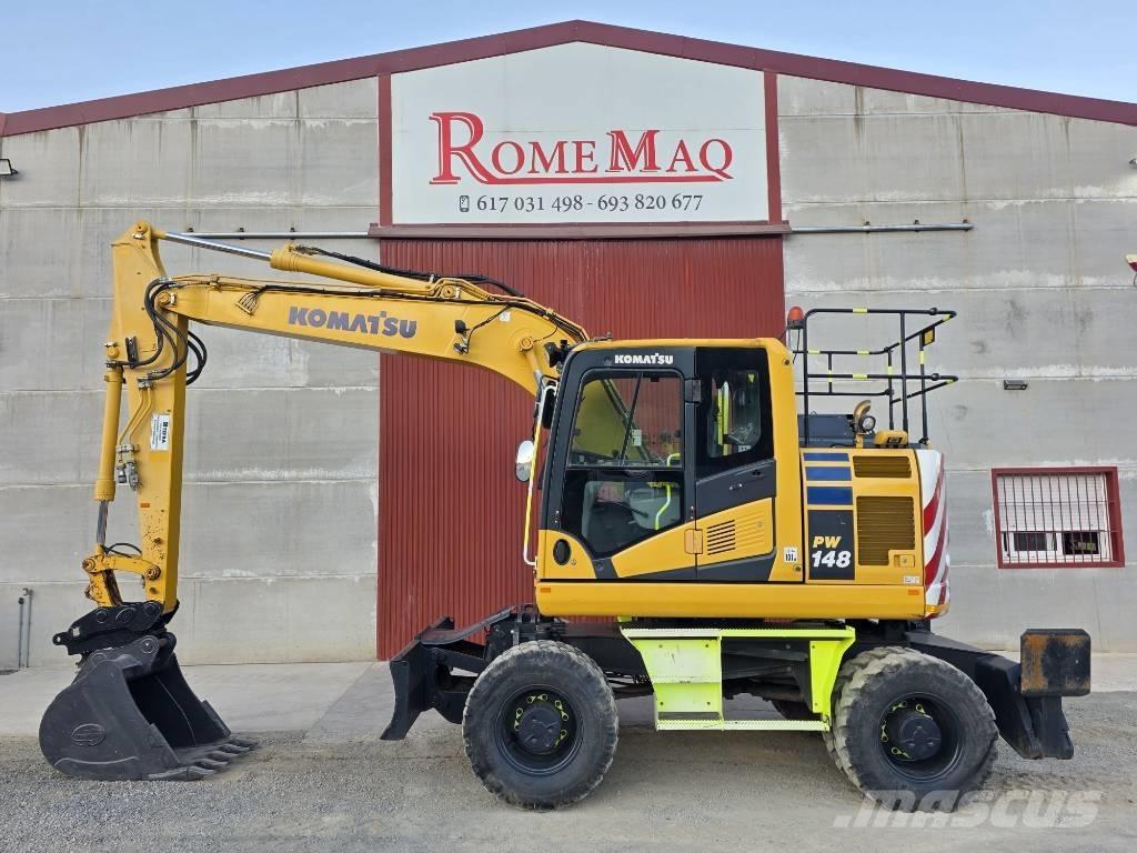 Komatsu PW 148-11 Buldozere pe senile