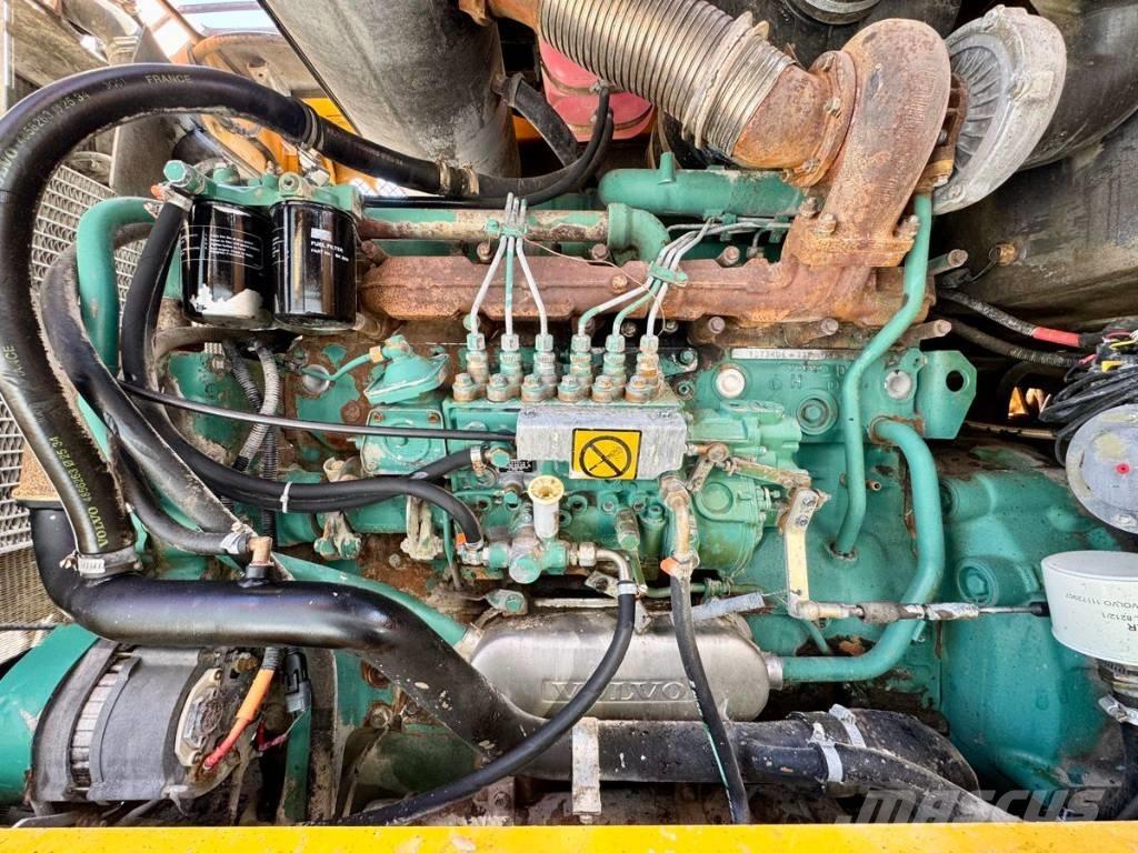Volvo L 120 D Incarcator pe pneuri