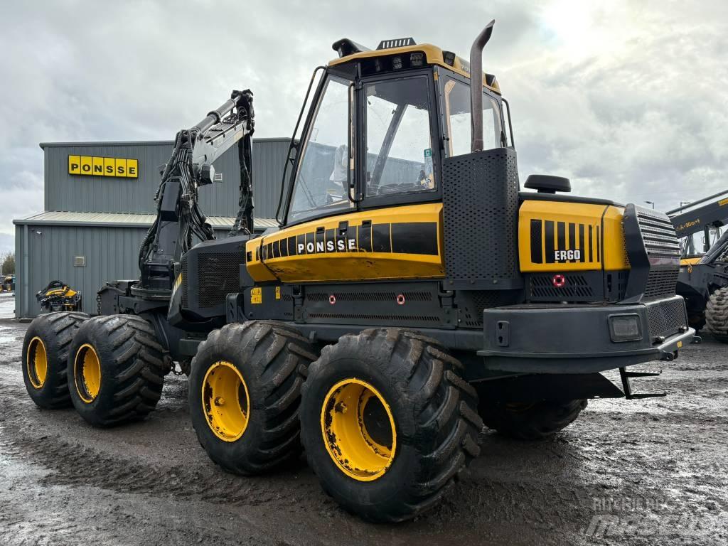 Ponsse Ergo 8W Combine forestiere