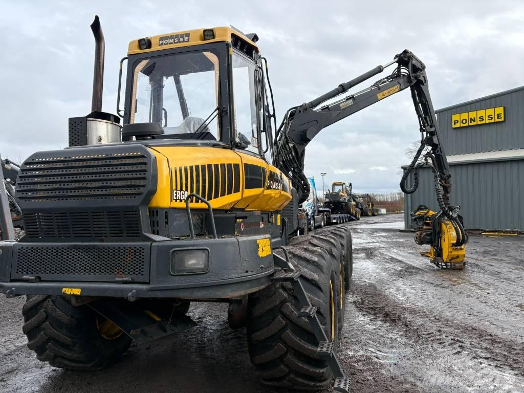 Ponsse Ergo 8W Combine forestiere