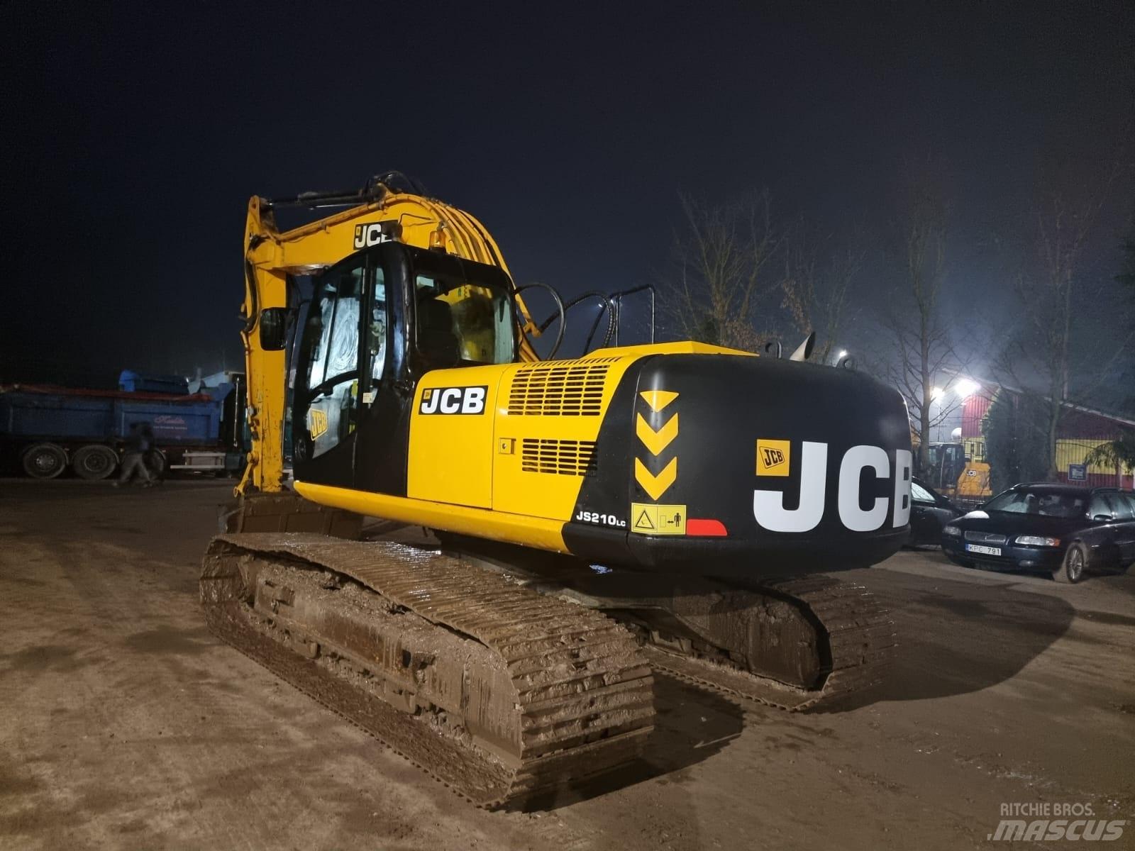 JCB JS 210 LC Excavatoare pe șenile

