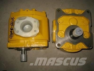 Komatsu D85A-18 pump Hidraulice