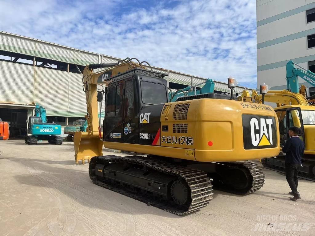 CAT 320 D Excavatoare pe șenile
