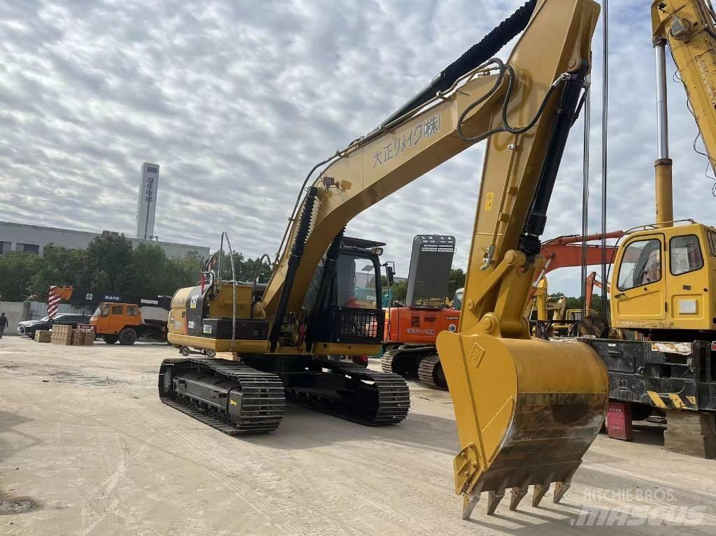CAT 320 D Excavatoare pe șenile
