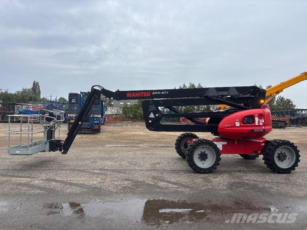 Manitou 200 ATJ Nacele cu brat articulat