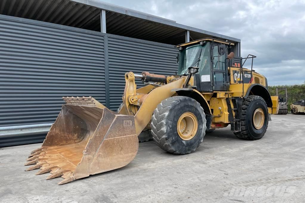 CAT 972M Incarcator pe pneuri