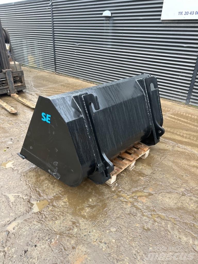 JCB Jordskovl Pistoane