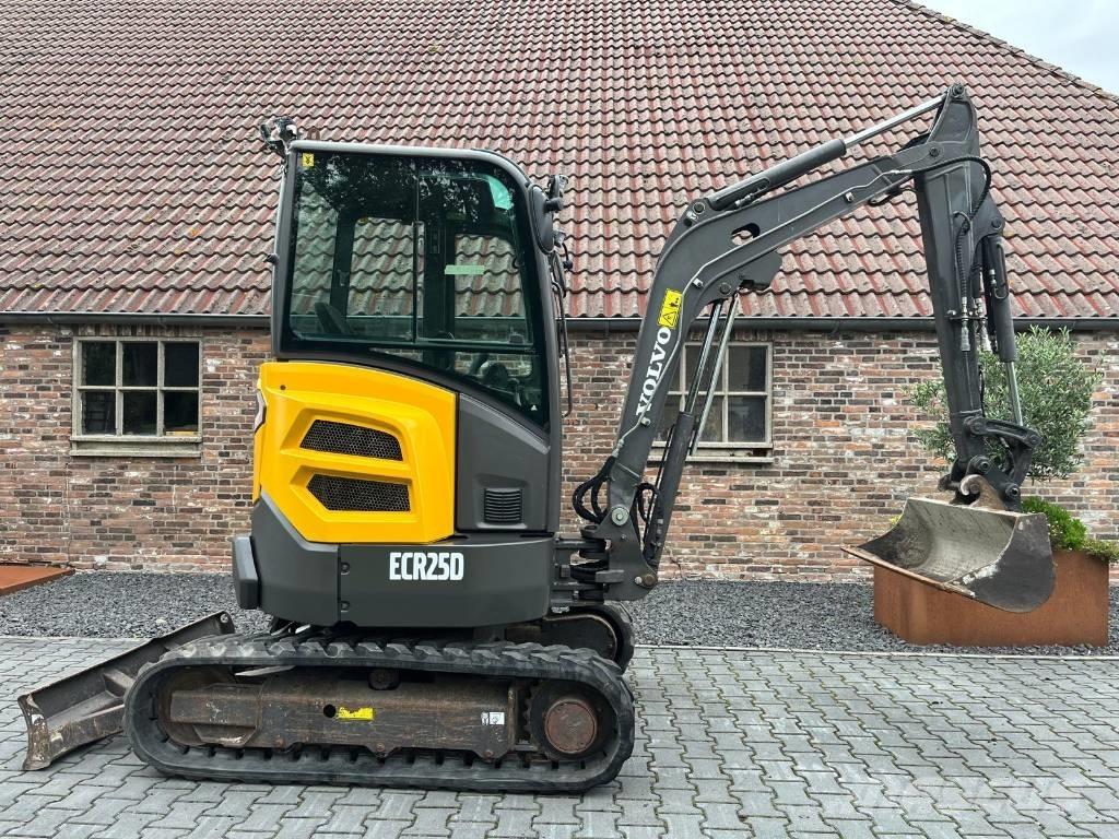 Volvo ECR 25 D Mini excavatoare < 7t