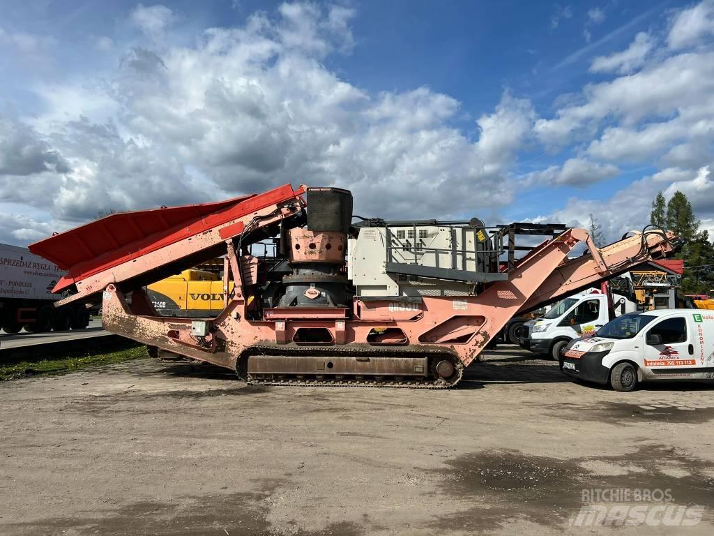 Sandvik QH 330 Concasoare mobile