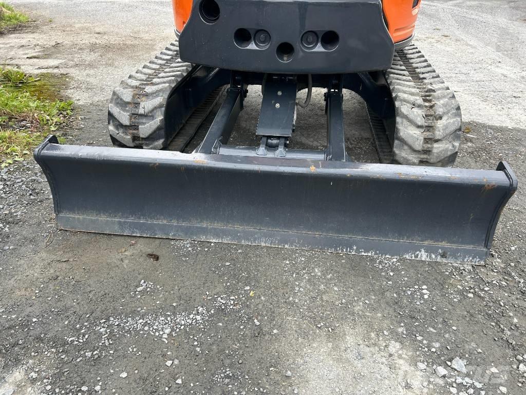 Hitachi ZX 38 U-6 Mini excavatoare < 7t