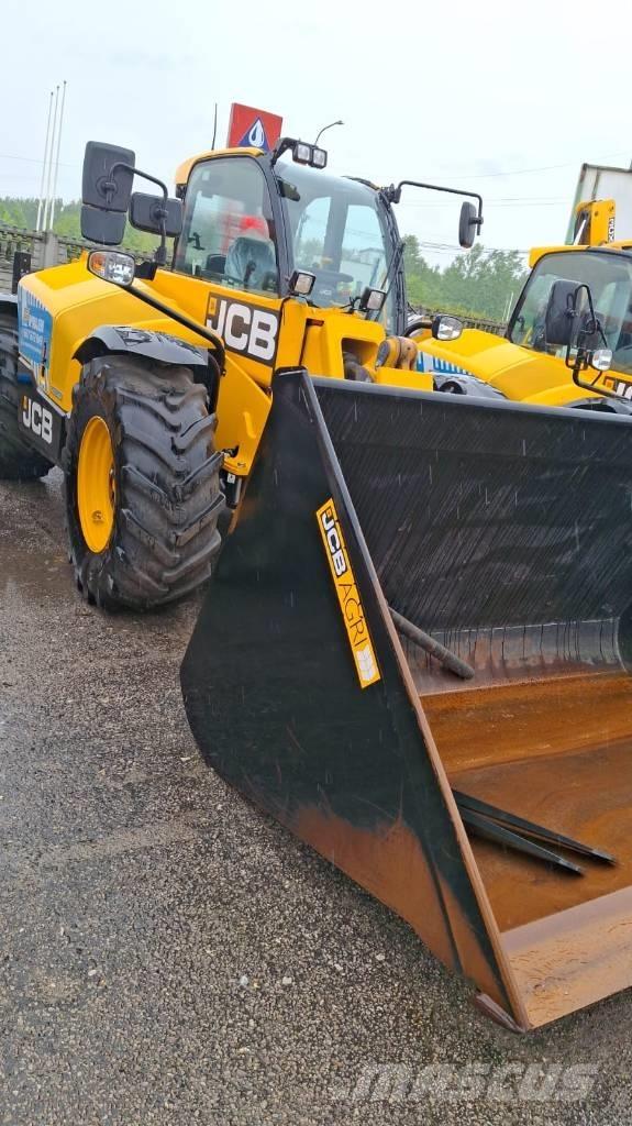 JCB 542-70 Agri Stivuitoare telescopice