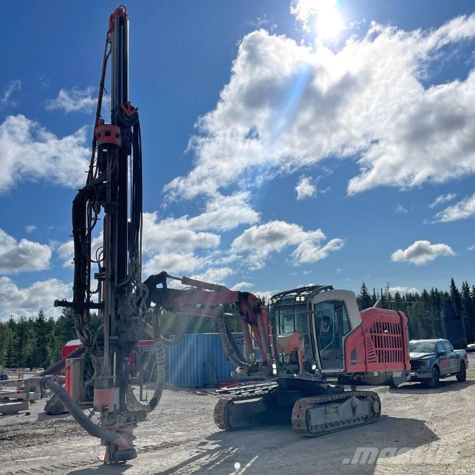 Sandvik DX800i Echipamente de forare la suprafata