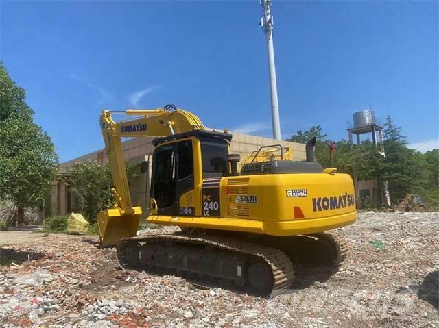 Komatsu PC 240 Excavatoare pe șenile
