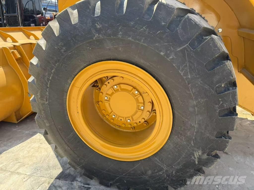 CAT 950 GC Incarcator pe pneuri