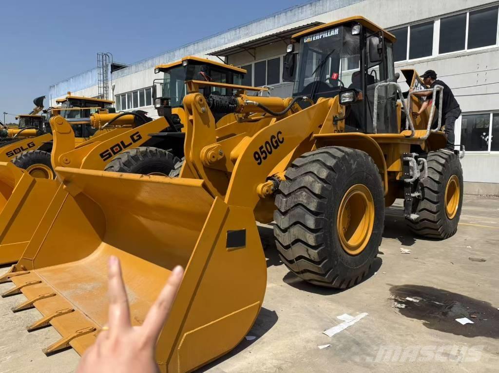 CAT 950 GC Incarcator pe pneuri